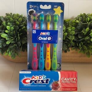 Oral-B Kid's Toothbrush Set with Crest Toothpaste